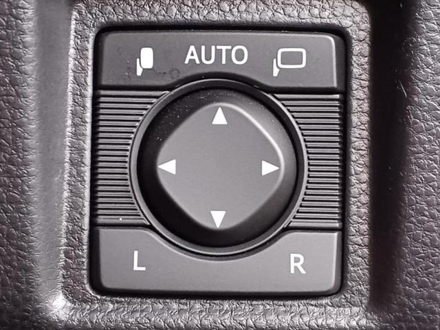 クラウンハイブリッド S Cパッケージ 純正エアロ/保証書/純正 8インチ SDナビ/衝突安全装置/シートヒーター/車線逸脱防止支援システム/シート フルレザー/ヘッドランプ LED/ETC/EBD付ABS/横滑り防止装置 革シート 記録簿(37枚目)