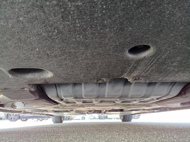 クラウンハイブリッド S Cパッケージ 純正エアロ/保証書/純正 8インチ SDナビ/衝突安全装置/シートヒーター/車線逸脱防止支援システム/シート フルレザー/ヘッドランプ LED/ETC/EBD付ABS/横滑り防止装置 革シート 記録簿(42枚目)