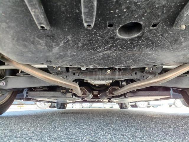 クラウンハイブリッド S Cパッケージ 純正エアロ/保証書/純正 8インチ SDナビ/衝突安全装置/シートヒーター/車線逸脱防止支援システム/シート フルレザー/ヘッドランプ LED/ETC/EBD付ABS/横滑り防止装置 革シート 記録簿(43枚目)