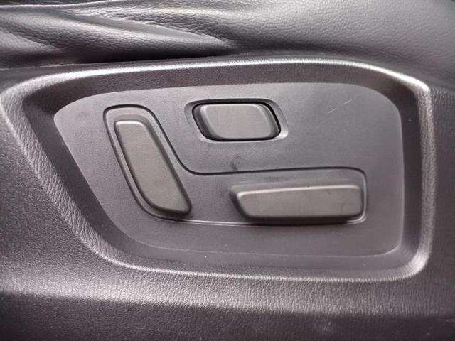 ＣＸ－５ ＸＤ　Ｌパッケージ　ＢＯＳＥ／保証書／純正　ＳＤナビ／衝突安全装置／シートヒーター／車線逸脱防止支援システム／シート　フルレザー／電動バックドア／ヘッドランプ　ＬＥＤ／Ｂｌｕｅｔｏｏｔｈ接続／ＥＴＣ／ＥＢＤ付ＡＢＳ（14枚目）