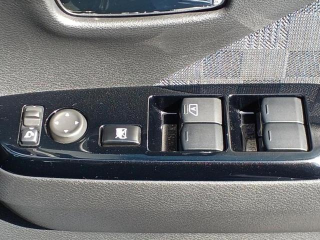 デイズ ハイウェイスターXプロパイロットエディション 保証書/純正 SDナビ/インテリジェントルームミラー/衝突安全装置/全方位モニター/車線逸脱防止支援システム/ヘッドランプ LED/ETC/EBD付ABS/横滑り防止装置/アイドリングストップ 記録簿(37枚目)