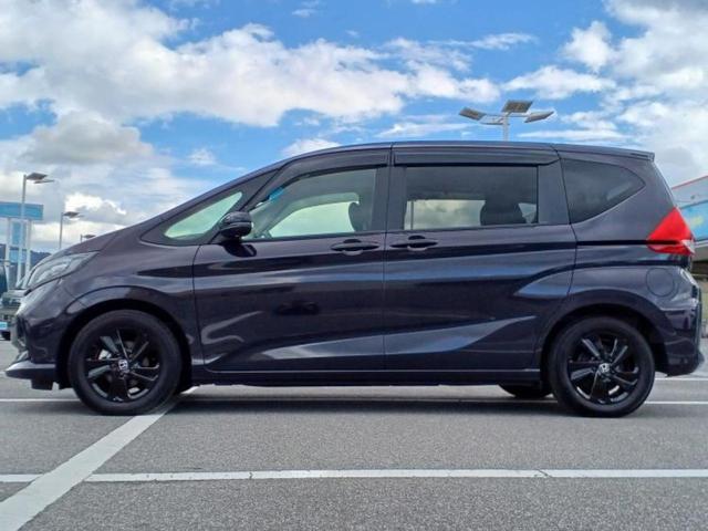フリード Gブラックスタイル 純正 9インチ ナビ/ホンダセンシング/両側電動スライドドア/シートヒーター/車線逸脱防止支援システム/パーキングアシスト バックガイド/ヘッドランプ LED/Bluetooth接続 バックカメラ(2枚目)