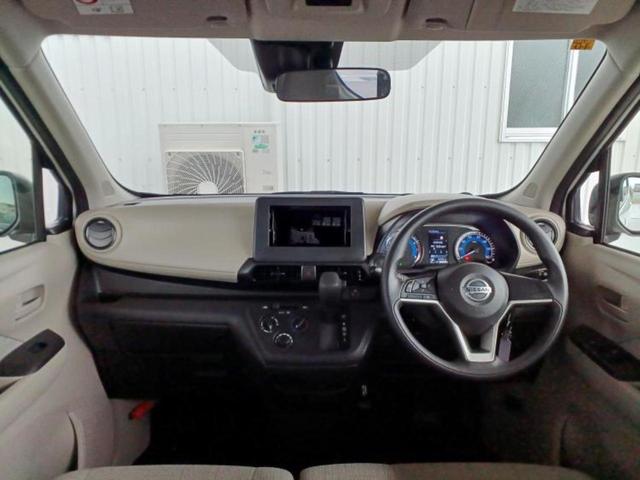 デイズ Ｓ　保証書／ＥＢＤ付ＡＢＳ／アイドリングストップ／禁煙車／パワーウインドウ／オートライト／マニュアルエアコン／取扱説明書／アクセサリーソケット／ヘッドライトレベライザー　レンタカーアップ（4枚目）