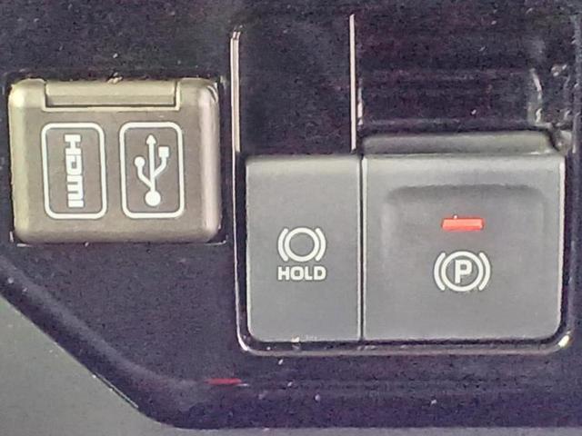 ルーミー カスタムＧ－Ｔ　保証書／純正　９インチ　ＳＤナビ／衝突安全装置／両側電動スライドドア／パノラミックビューモニター／車線逸脱防止支援システム／パーキングアシスト　バックガイド／ヘッドランプ　ＬＥＤ　衝突被害軽減システム（18枚目）