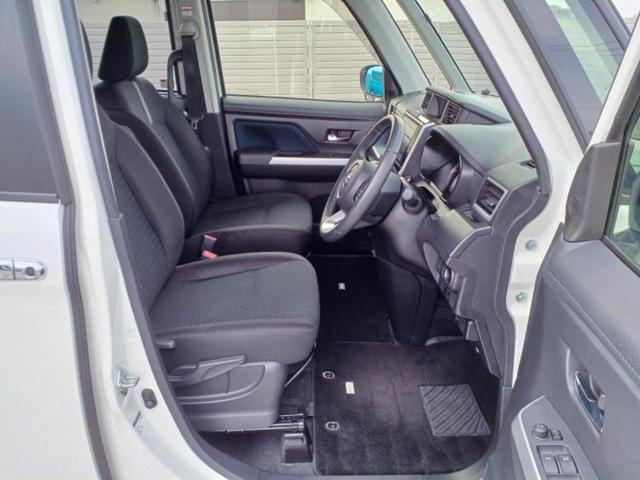 ルーミー カスタムＧ－Ｔ　保証書／純正　９インチ　ＳＤナビ／衝突安全装置／両側電動スライドドア／パノラミックビューモニター／車線逸脱防止支援システム／パーキングアシスト　バックガイド／ヘッドランプ　ＬＥＤ　衝突被害軽減システム（19枚目）