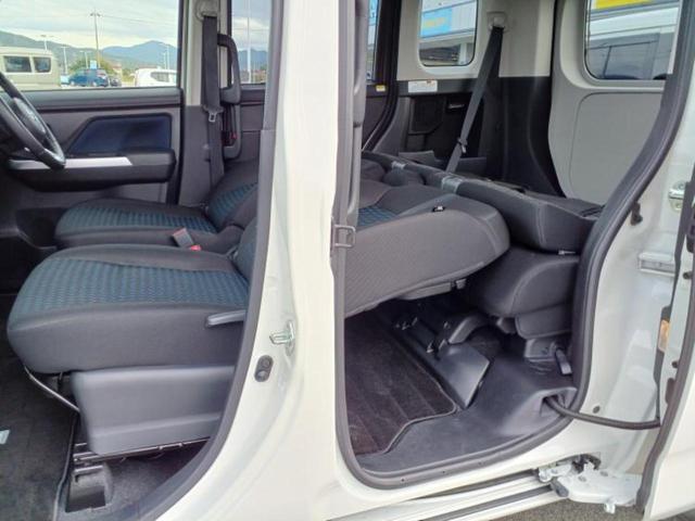 ルーミー カスタムＧ－Ｔ　保証書／純正　９インチ　ＳＤナビ／衝突安全装置／両側電動スライドドア／パノラミックビューモニター／車線逸脱防止支援システム／パーキングアシスト　バックガイド／ヘッドランプ　ＬＥＤ　衝突被害軽減システム（23枚目）