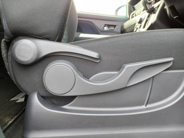 ルーミー カスタムＧ－Ｔ　保証書／純正　９インチ　ＳＤナビ／衝突安全装置／両側電動スライドドア／パノラミックビューモニター／車線逸脱防止支援システム／パーキングアシスト　バックガイド／ヘッドランプ　ＬＥＤ　衝突被害軽減システム（35枚目）