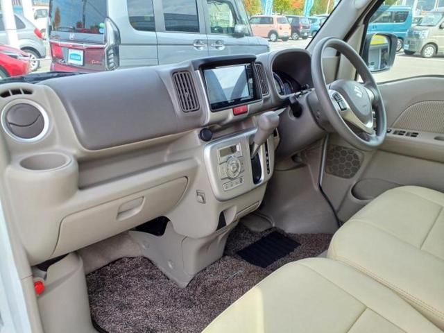 ナビ、ドラレコ、ＥＴＣ、フリップダウンモニター、デジタルインナーミラーｅｔｃ…後付け可能です！オプションも豊富に取り揃えておりますのでご安心ください！