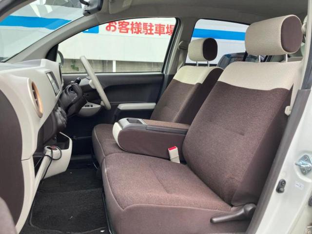 パッソ プラスハナＧパッケージ　新品タイヤ／社外　ＨＤＤナビ／ＥＴＣ／ＥＢＤ付ＡＢＳ／横滑り防止装置／アイドリングストップ／バックモニター／フルセグＴＶ／禁煙車／エアバッグ　運転席／エアバッグ　助手席　バックカメラ　盗難防止装置（5枚目）