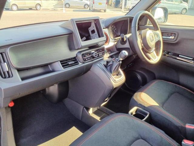 Ｎ－ＯＮＥ ＲＳ　保証書／ホンダセンシング／シートヒーター　前席／車線逸脱防止支援システム／ヘッドランプ　ＬＥＤ／ＥＢＤ付ＡＢＳ／横滑り防止装置／アイドリングストップ／クルーズコントロール／エアバッグ　運転席（31枚目）