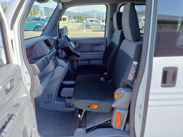 Ｎ－ＶＡＮ Ｇ　保証書／ホンダセンシング／車線逸脱防止支援システム／ＥＢＤ付ＡＢＳ／横滑り防止装置／アイドリングストップ／エアバッグ　運転席／エアバッグ　助手席／パワーウインドウ／キーレススタート／オートエアコン（5枚目）