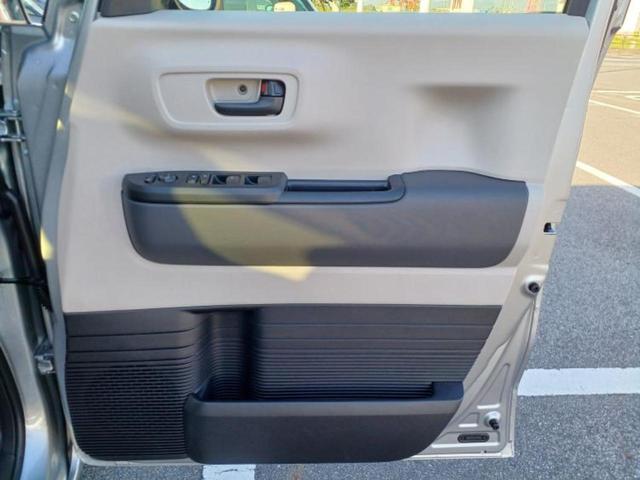 Ｎ－ＢＯＸ ヒョウジュン　新品タイヤ／保証書／純正　８インチ　ナビ／ホンダセンシング／電動スライドドア／車線逸脱防止支援システム／ヘッドランプ　ＬＥＤ／Ｂｌｕｅｔｏｏｔｈ接続／ＥＴＣ／ＥＢＤ付ＡＢＳ／横滑り防止装置（25枚目）