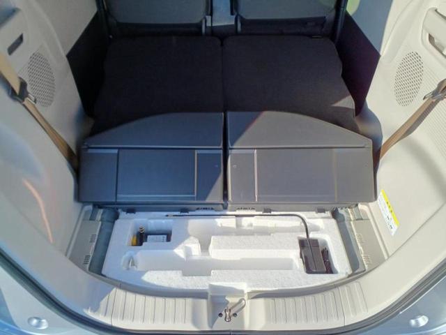 Ｎ－ＢＯＸ ヒョウジュン　新品タイヤ／保証書／純正　８インチ　ナビ／ホンダセンシング／電動スライドドア／車線逸脱防止支援システム／ヘッドランプ　ＬＥＤ／Ｂｌｕｅｔｏｏｔｈ接続／ＥＴＣ／ＥＢＤ付ＡＢＳ／横滑り防止装置（29枚目）