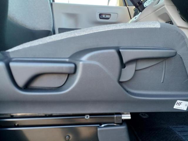 Ｎ－ＢＯＸ ヒョウジュン　新品タイヤ／保証書／純正　８インチ　ナビ／ホンダセンシング／電動スライドドア／車線逸脱防止支援システム／ヘッドランプ　ＬＥＤ／Ｂｌｕｅｔｏｏｔｈ接続／ＥＴＣ／ＥＢＤ付ＡＢＳ／横滑り防止装置（33枚目）