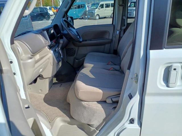 エブリイワゴン PZターボ 新品タイヤ/保証書/ディスプレイオーディオ/衝突安全装置/電動スライドドア/ETC/EBD付ABS/横滑り防止装置/エアバッグ 運転席/エアバッグ 助手席/アルミホイール 純正 14インチ 記録簿(5枚目)