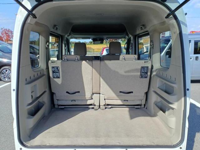 エブリイワゴン PZターボ 新品タイヤ/保証書/ディスプレイオーディオ/衝突安全装置/電動スライドドア/ETC/EBD付ABS/横滑り防止装置/エアバッグ 運転席/エアバッグ 助手席/アルミホイール 純正 14インチ 記録簿(7枚目)