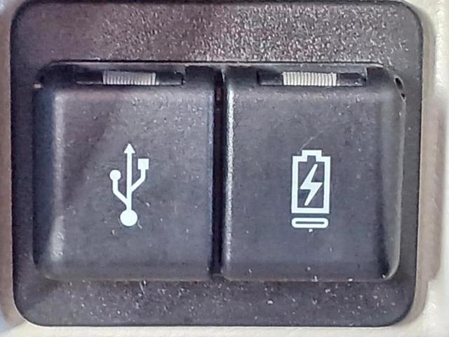 エブリイワゴン PZターボ 新品タイヤ/保証書/ディスプレイオーディオ/衝突安全装置/電動スライドドア/ETC/EBD付ABS/横滑り防止装置/エアバッグ 運転席/エアバッグ 助手席/アルミホイール 純正 14インチ 記録簿(15枚目)