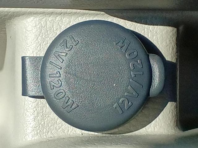 エブリイワゴン PZターボ 新品タイヤ/保証書/ディスプレイオーディオ/衝突安全装置/電動スライドドア/ETC/EBD付ABS/横滑り防止装置/エアバッグ 運転席/エアバッグ 助手席/アルミホイール 純正 14インチ 記録簿(17枚目)