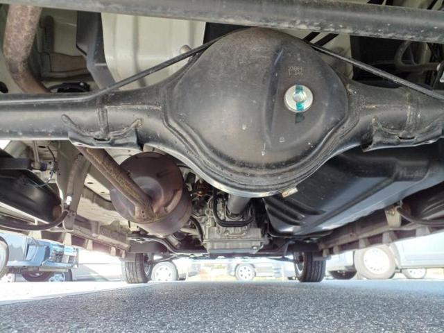 エブリイワゴン PZターボ 新品タイヤ/保証書/ディスプレイオーディオ/衝突安全装置/電動スライドドア/ETC/EBD付ABS/横滑り防止装置/エアバッグ 運転席/エアバッグ 助手席/アルミホイール 純正 14インチ 記録簿(39枚目)