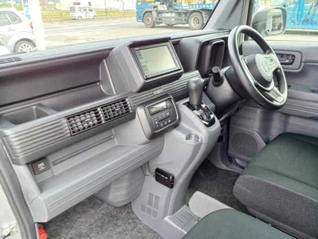 ナビ、ドラレコ、ＥＴＣ、フリップダウンモニター、デジタルインナーミラーｅｔｃ…後付け可能です！オプションも豊富に取り揃えておりますのでご安心ください！