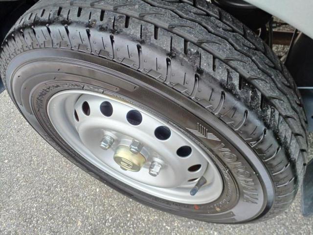 国産車から輸入車まで多様なお客様のニーズのお応えできるように、全国規模で豊富な在庫展開！車のことならＷＥＣＡＲＳへ！