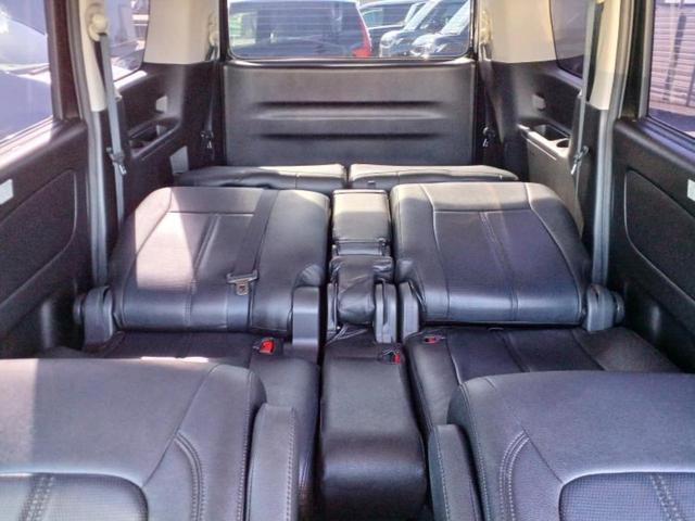 セレナ ライダーブラックラインHV 純正 8インチ SDナビ/フリップダウンモニター 純正 10.2インチ/両側電動スライドドア/ヘッドランプ HID/ETC/EBD付ABS/横滑り防止装置/アイドリングストップ ローダウン 記録簿(24枚目)