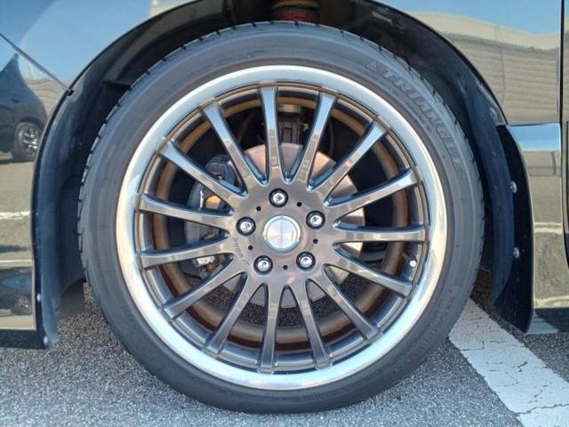 セレナ ライダーブラックラインHV 純正 8インチ SDナビ/フリップダウンモニター 純正 10.2インチ/両側電動スライドドア/ヘッドランプ HID/ETC/EBD付ABS/横滑り防止装置/アイドリングストップ ローダウン 記録簿(46枚目)