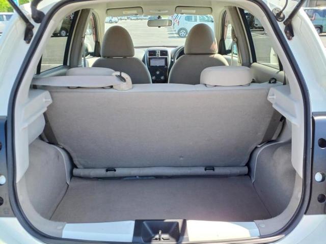 ＷＥＣＡＲＳでは各商談席に大型モニターをご用意しております！見やすい大画面でゆったりと全国の在庫をご覧いただけます！是非ご来店お待ちしております！