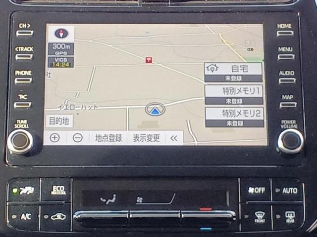 プリウス Ｓツーリングセレクション　新品タイヤ／純正エアロ／保証書／ディスプレイオーディオ＋ナビ８インチ／衝突安全装置／シートヒーター／車線逸脱防止支援システム／シート　合皮／ヘッドランプ　ＬＥＤ／ＵＳＢジャック　衝突被害軽減システム（9枚目）