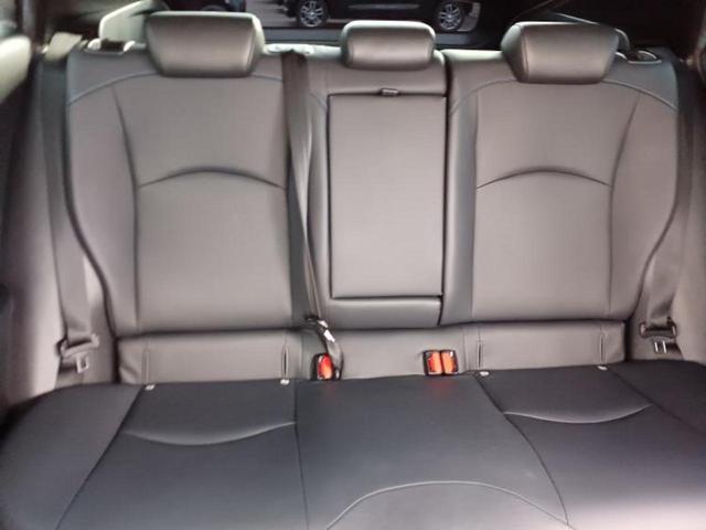 プリウス Ｓツーリングセレクション　新品タイヤ／純正エアロ／保証書／ディスプレイオーディオ＋ナビ８インチ／衝突安全装置／シートヒーター／車線逸脱防止支援システム／シート　合皮／ヘッドランプ　ＬＥＤ／ＵＳＢジャック　衝突被害軽減システム（21枚目）