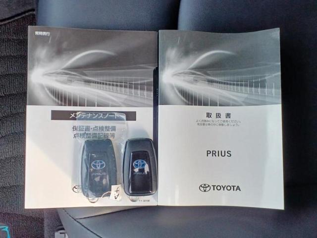 プリウス Ｓツーリングセレクション　新品タイヤ／純正エアロ／保証書／ディスプレイオーディオ＋ナビ８インチ／衝突安全装置／シートヒーター／車線逸脱防止支援システム／シート　合皮／ヘッドランプ　ＬＥＤ／ＵＳＢジャック　衝突被害軽減システム（36枚目）