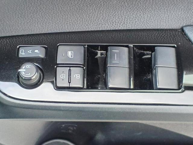 プリウス Ｓツーリングセレクション　新品タイヤ／純正エアロ／保証書／ディスプレイオーディオ＋ナビ８インチ／衝突安全装置／シートヒーター／車線逸脱防止支援システム／シート　合皮／ヘッドランプ　ＬＥＤ／ＵＳＢジャック　衝突被害軽減システム（37枚目）