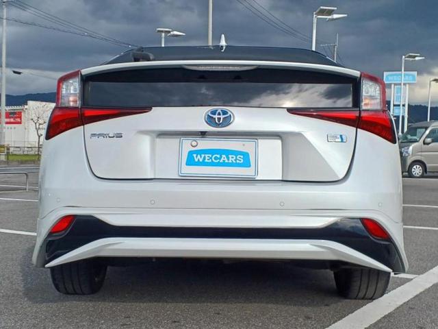 プリウス Ｓツーリングセレクション　新品タイヤ／純正エアロ／保証書／ディスプレイオーディオ＋ナビ８インチ／衝突安全装置／シートヒーター／車線逸脱防止支援システム／シート　合皮／ヘッドランプ　ＬＥＤ／ＵＳＢジャック　衝突被害軽減システム（40枚目）