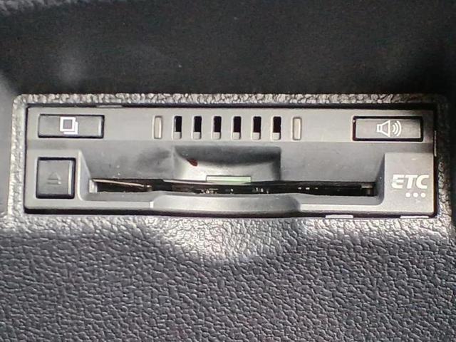 プリウス Ｓセーフティプラス　保証書／純正　ＳＤナビ／衝突安全装置／車線逸脱防止支援システム／パーキングアシスト　バックガイド／パーキングアシスト　自動操舵／ヘッドランプ　ＬＥＤ／Ｂｌｕｅｔｏｏｔｈ接続／ＥＴＣ　バックカメラ（15枚目）