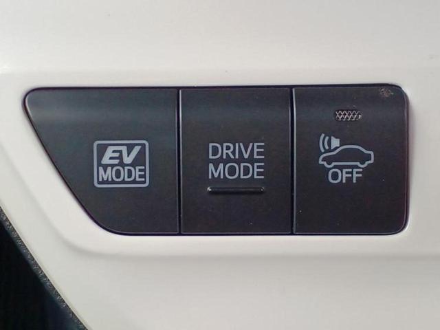 プリウス Ｓセーフティプラス　保証書／純正　ＳＤナビ／衝突安全装置／車線逸脱防止支援システム／パーキングアシスト　バックガイド／パーキングアシスト　自動操舵／ヘッドランプ　ＬＥＤ／Ｂｌｕｅｔｏｏｔｈ接続／ＥＴＣ　バックカメラ（17枚目）