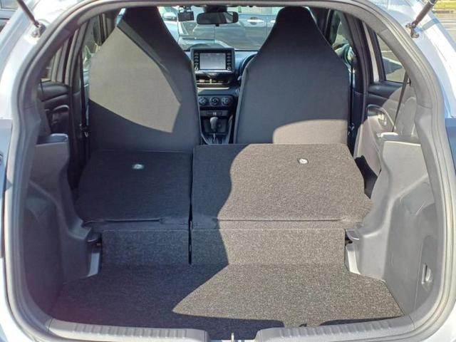 ヤリス Ｘ　保証書／ディスプレイオーディオ＋ナビ／衝突安全装置／車線逸脱防止支援システム／パーキングアシスト　バックガイド／Ｂｌｕｅｔｏｏｔｈ接続／ＥＴＣ／ＥＢＤ付ＡＢＳ／横滑り防止装置　衝突被害軽減システム（8枚目）