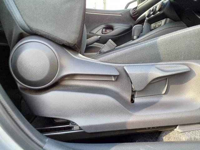 ヤリス Ｘ　保証書／ディスプレイオーディオ＋ナビ／衝突安全装置／車線逸脱防止支援システム／パーキングアシスト　バックガイド／Ｂｌｕｅｔｏｏｔｈ接続／ＥＴＣ／ＥＢＤ付ＡＢＳ／横滑り防止装置　衝突被害軽減システム（33枚目）