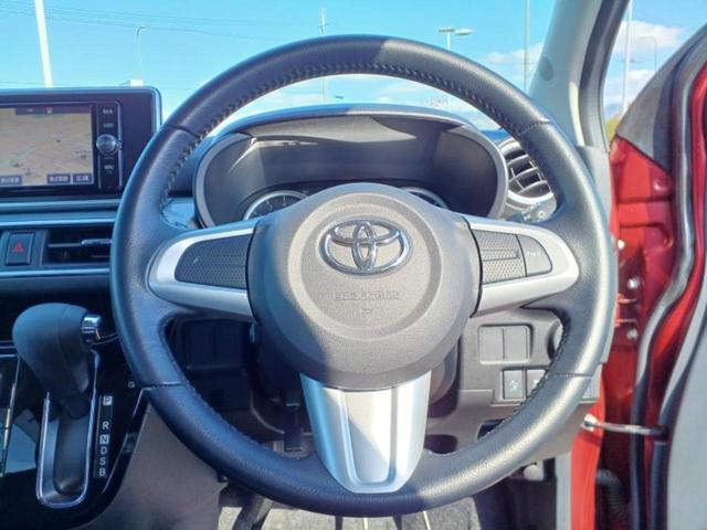 ＷＥＣＡＲＳの展示場では実際に見て、触ってお車をお選びいただけます！知識の豊富な営業スタッフが様々なカーライフをご提案いたします！