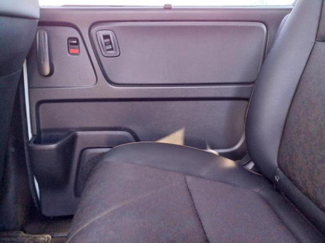 フリードハイブリッド ハイブリッドクロスターホンダセンシング　新品タイヤ／保証書／純正　９インチ　ＳＤナビ／衝突安全装置／両側電動スライドドア／車線逸脱防止支援システム／シート　ハーフレザー／パーキングアシスト　バックガイド／ヘッドランプ　ＬＥＤ　バックカメラ（26枚目）