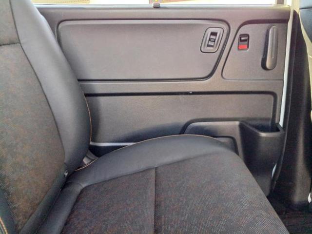 フリードハイブリッド ハイブリッドクロスターホンダセンシング　新品タイヤ／保証書／純正　９インチ　ＳＤナビ／衝突安全装置／両側電動スライドドア／車線逸脱防止支援システム／シート　ハーフレザー／パーキングアシスト　バックガイド／ヘッドランプ　ＬＥＤ　バックカメラ（28枚目）