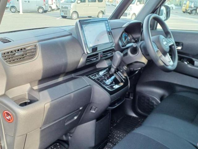 ルークス ハイウェイスターＸプロパイロットエディション　新品タイヤ／保証書／純正　９インチ　メモリーナビ／エマージェンシーブレーキ／ハンズフリー両側電動スライドドア／アラウンドビューモニター／車線逸脱防止支援システム／プロパイロット　衝突被害軽減システム（31枚目）