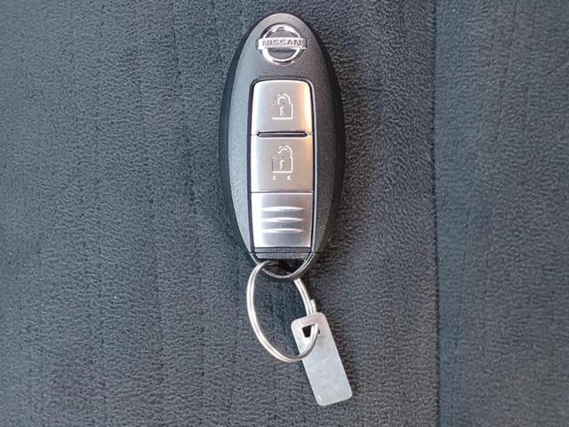 キューブ １５Ｘ　純正　ＳＤナビ／ヘッドランプ　ＨＩＤ／Ｂｌｕｅｔｏｏｔｈ接続／ＥＴＣ／ＥＢＤ付ＡＢＳ／フルセグＴＶ／エアバッグ　運転席／エアバッグ　助手席／パワーウインドウ／エンジンスタートボタン　ワンオーナー（33枚目）