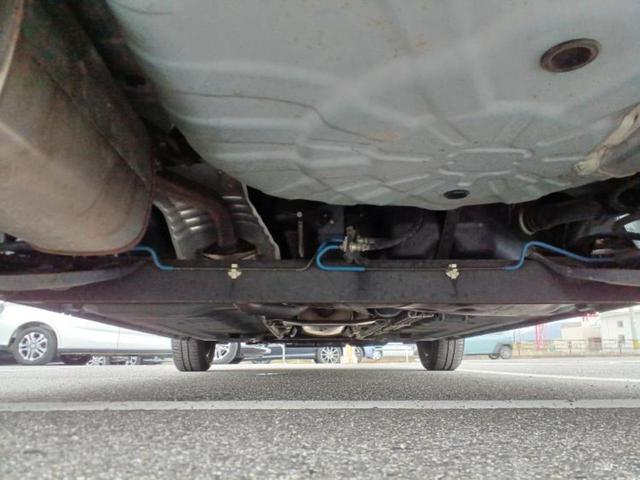 キューブ １５Ｘ　純正　ＳＤナビ／ヘッドランプ　ＨＩＤ／Ｂｌｕｅｔｏｏｔｈ接続／ＥＴＣ／ＥＢＤ付ＡＢＳ／フルセグＴＶ／エアバッグ　運転席／エアバッグ　助手席／パワーウインドウ／エンジンスタートボタン　ワンオーナー（38枚目）