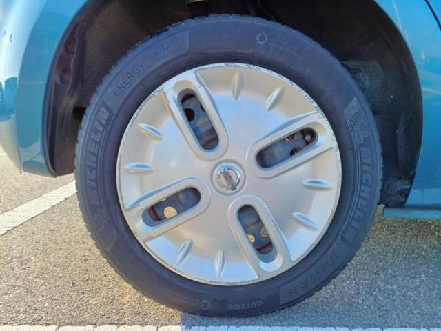 キューブ １５Ｘ　純正　ＳＤナビ／ヘッドランプ　ＨＩＤ／Ｂｌｕｅｔｏｏｔｈ接続／ＥＴＣ／ＥＢＤ付ＡＢＳ／フルセグＴＶ／エアバッグ　運転席／エアバッグ　助手席／パワーウインドウ／エンジンスタートボタン　ワンオーナー（41枚目）