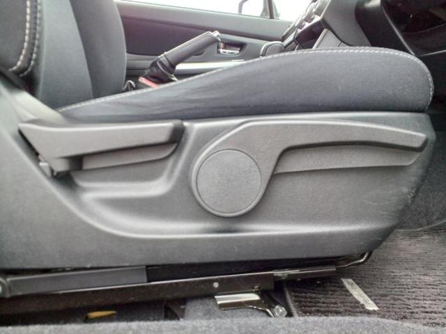 インプレッサスポーツ １．６ｉ－Ｌ　新品タイヤ／社外　ＳＤナビ／ヘッドランプ　ＨＩＤ／Ｂｌｕｅｔｏｏｔｈ接続／ＥＴＣ／ＥＢＤ付ＡＢＳ／横滑り防止装置／アイドリングストップ／バックモニター／フルセグＴＶ／エアバッグ　運転席　バックカメラ（17枚目）