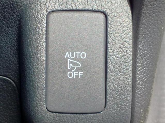 N-BOXカスタム G・Lパッケージ 新品タイヤ/保証書/社外 SDナビ/電動スライドドア/ヘッドランプ HID/ETC/EBD付ABS/横滑り防止装置/アイドリングストップ/バックモニター/フルセグTV/DVD/エアバッグ 運転席(15枚目)