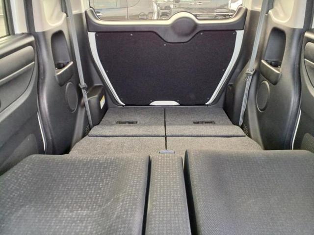 N-BOXカスタム G・Lパッケージ 新品タイヤ/保証書/社外 SDナビ/電動スライドドア/ヘッドランプ HID/ETC/EBD付ABS/横滑り防止装置/アイドリングストップ/バックモニター/フルセグTV/DVD/エアバッグ 運転席(24枚目)