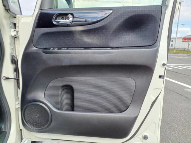 N-BOXカスタム G・Lパッケージ 新品タイヤ/保証書/社外 SDナビ/電動スライドドア/ヘッドランプ HID/ETC/EBD付ABS/横滑り防止装置/アイドリングストップ/バックモニター/フルセグTV/DVD/エアバッグ 運転席(25枚目)