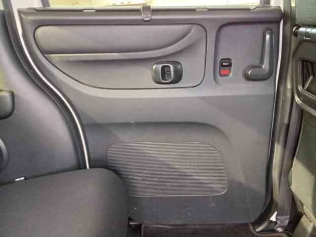 N-BOXカスタム G・Lパッケージ 新品タイヤ/保証書/社外 SDナビ/電動スライドドア/ヘッドランプ HID/ETC/EBD付ABS/横滑り防止装置/アイドリングストップ/バックモニター/フルセグTV/DVD/エアバッグ 運転席(28枚目)