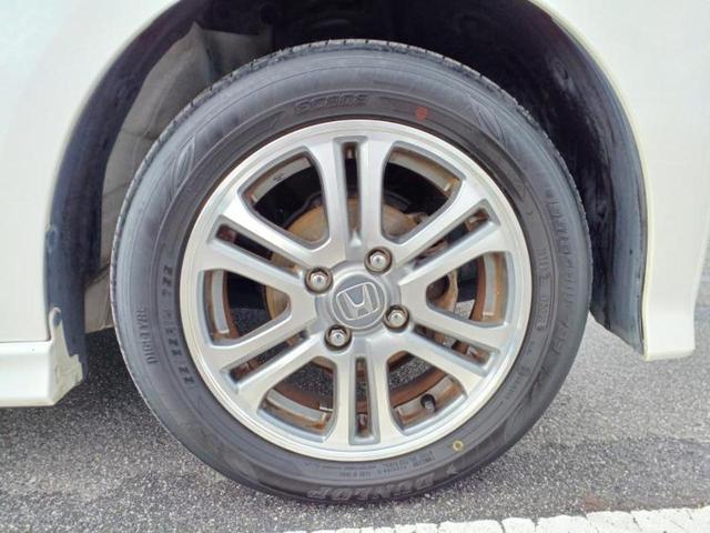 N-BOXカスタム G・Lパッケージ 新品タイヤ/保証書/社外 SDナビ/電動スライドドア/ヘッドランプ HID/ETC/EBD付ABS/横滑り防止装置/アイドリングストップ/バックモニター/フルセグTV/DVD/エアバッグ 運転席(43枚目)